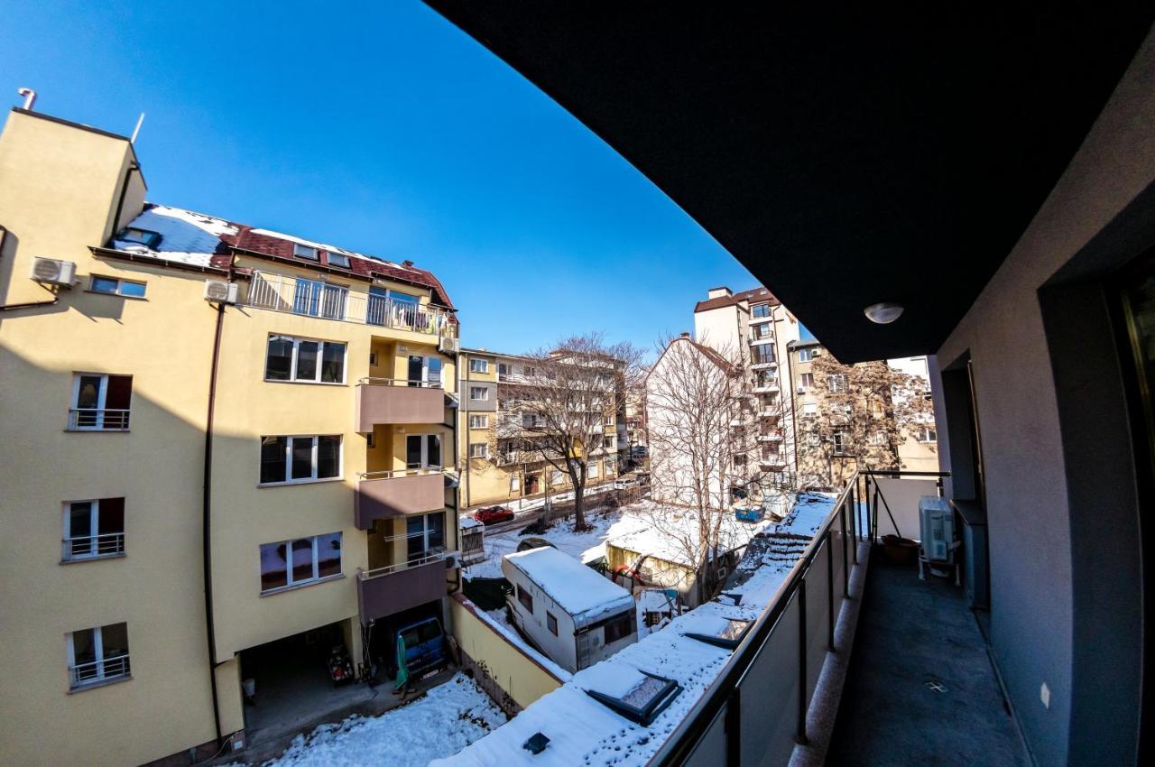Bright 1Bdr Apartment With A Balcony โซเฟีย ภายนอก รูปภาพ
